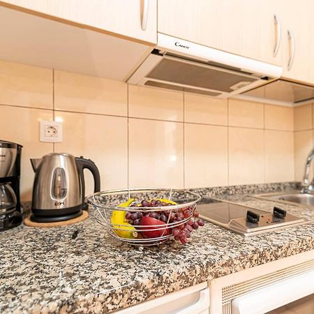 Apartamentos En El Centro De Los Cristianos Arona  Exterior foto