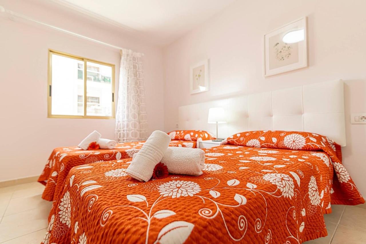Apartamentos En El Centro De Los Cristianos Arona  Exterior foto