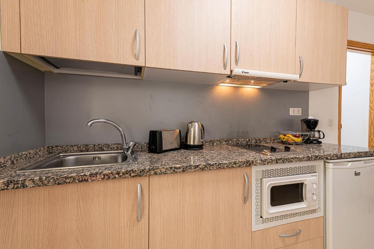 Apartamentos En El Centro De Los Cristianos Arona  Exterior foto