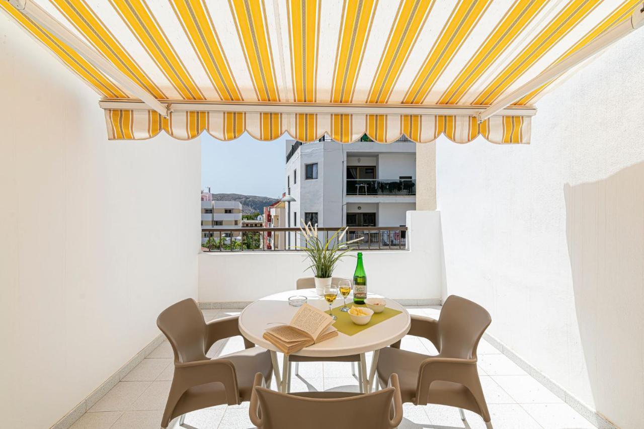 Apartamentos En El Centro De Los Cristianos Arona  Exterior foto