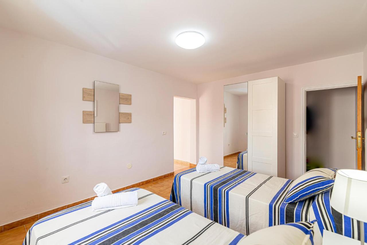 Apartamentos En El Centro De Los Cristianos Arona  Exterior foto
