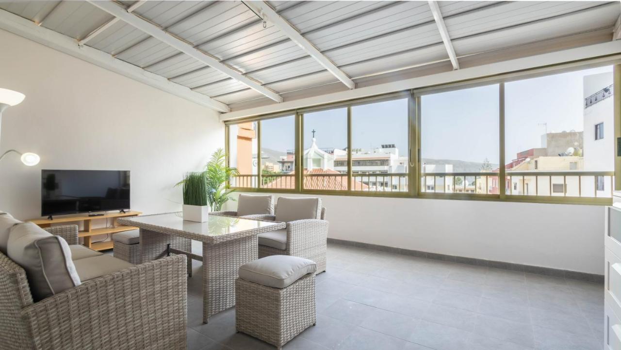 Apartamentos En El Centro De Los Cristianos Arona  Exterior foto