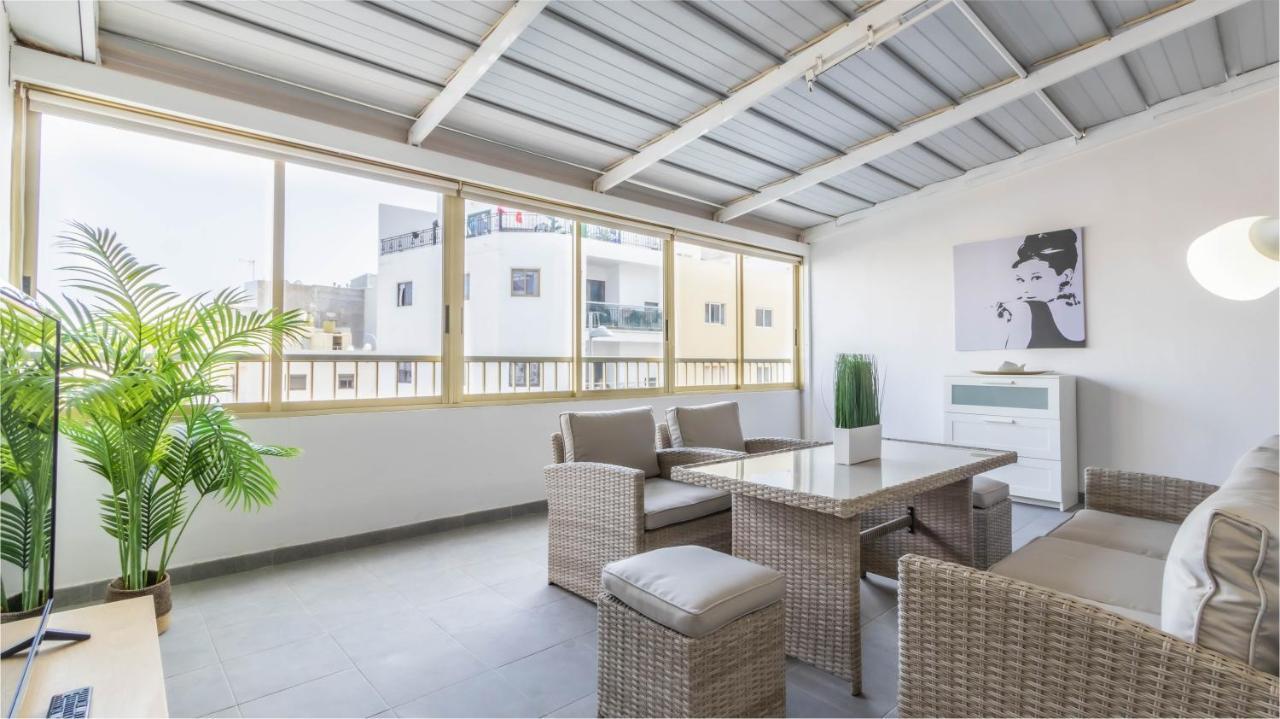 Apartamentos En El Centro De Los Cristianos Arona  Exterior foto